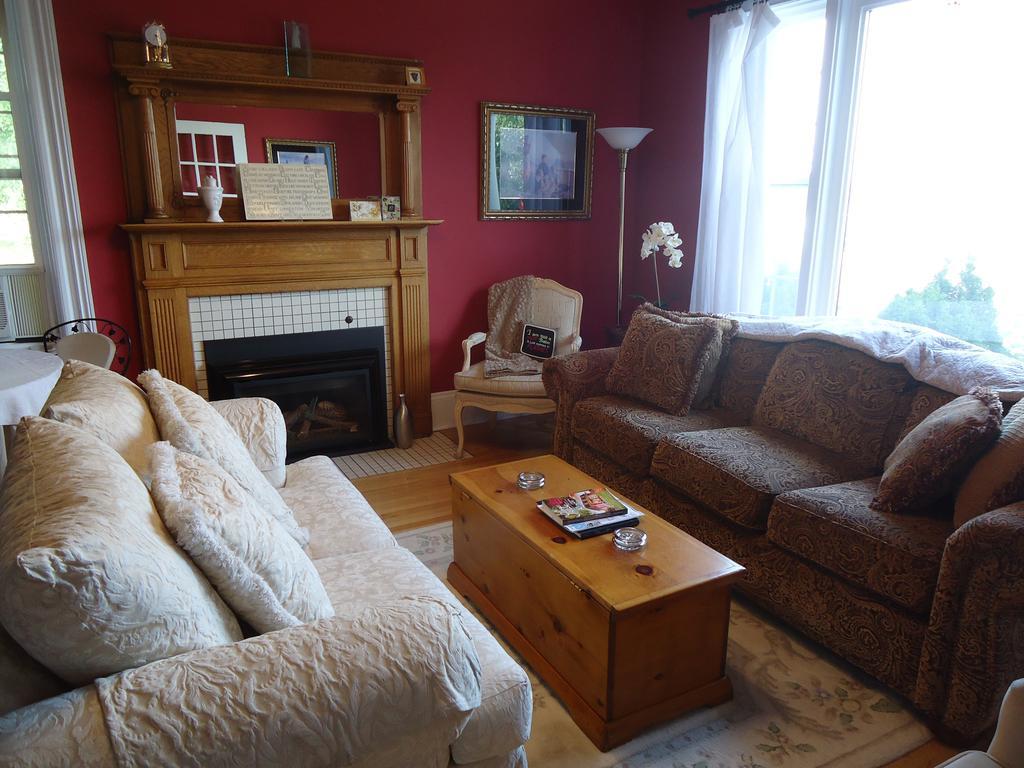 King George B&B Miramichi Exterior foto
