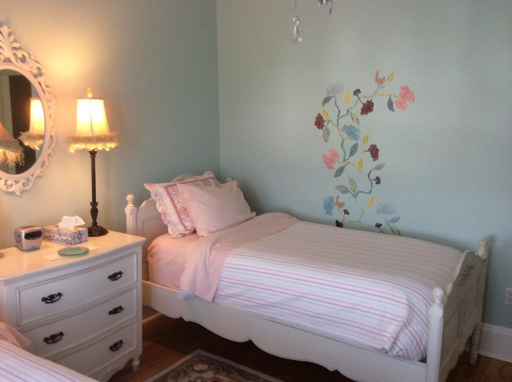 King George B&B Miramichi Quarto foto